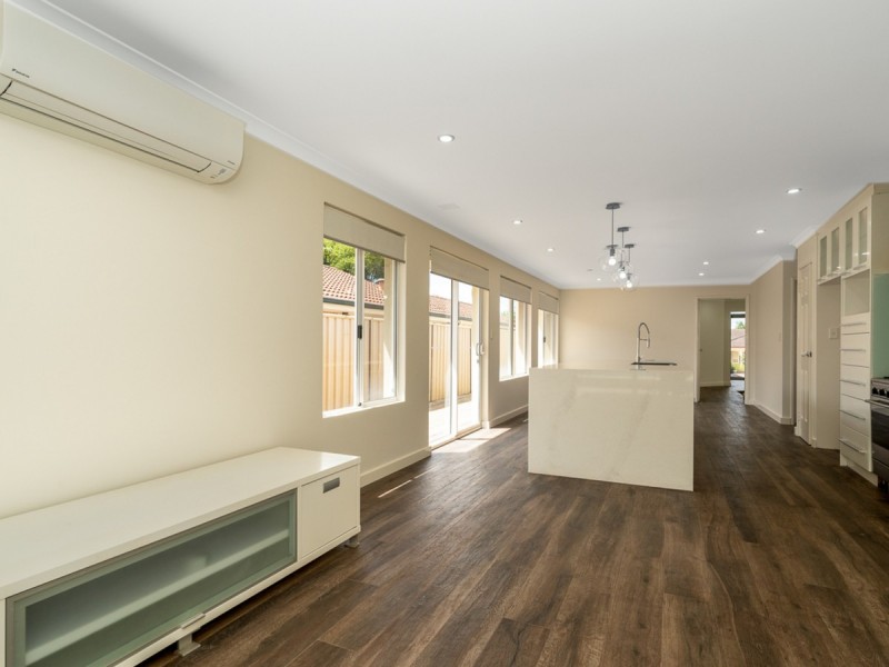 8a Mort Street, Rivervale WA 6103