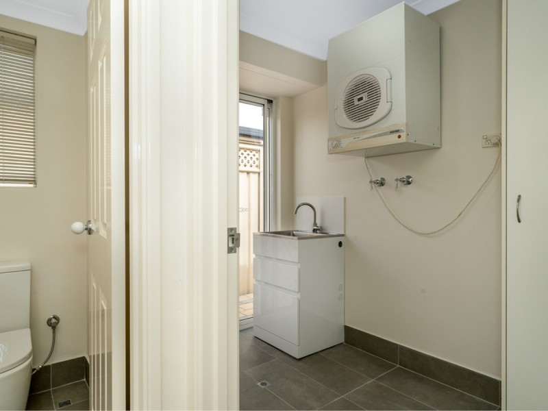 8a Mort Street, Rivervale WA 6103