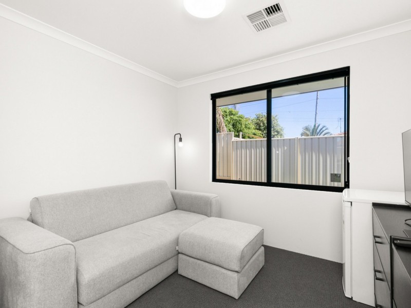 10A Plover Place, Ballajura WA 6066