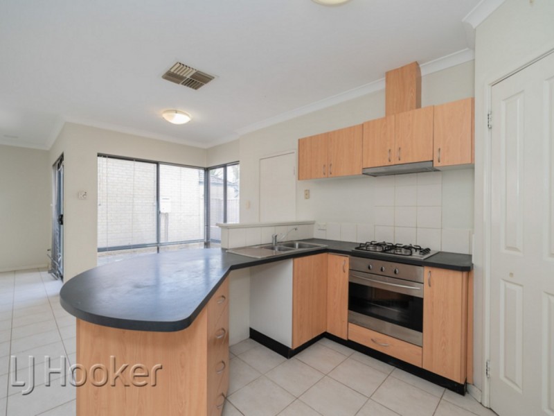 1/44 Grey Street, Cannington WA 6107