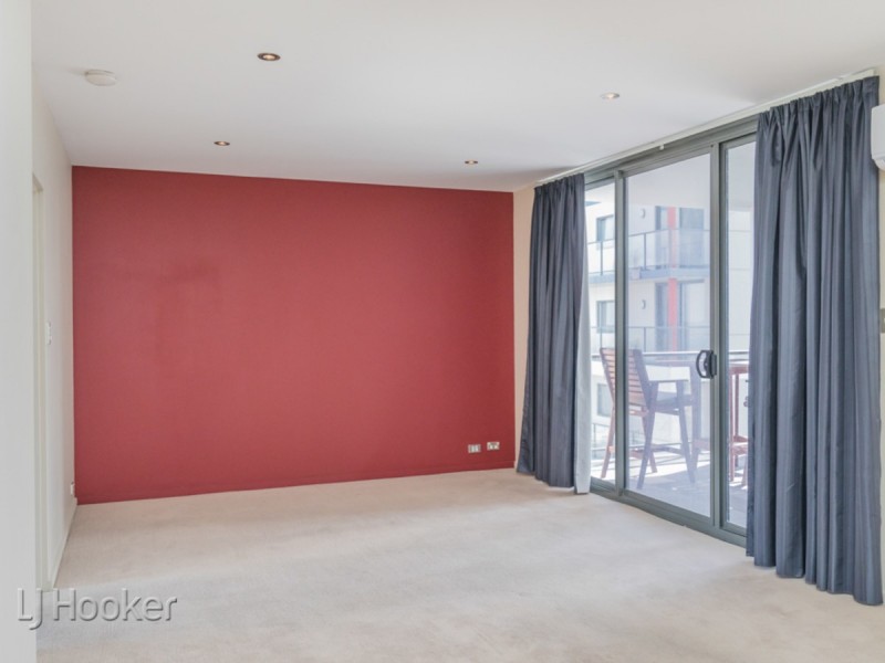 71/12 Tanunda Drive, Rivervale WA 6103