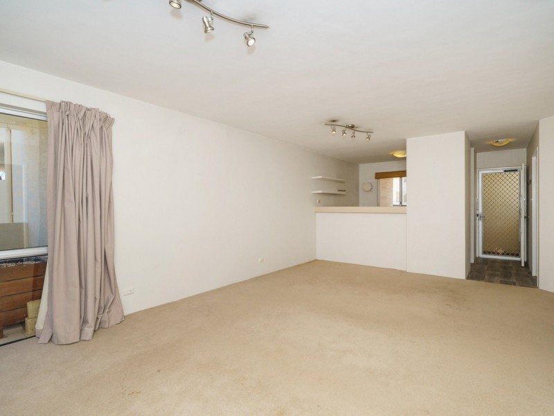 9/12 McMaster Street, Victoria Park WA 6100