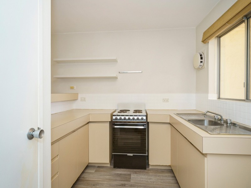 9/12 McMaster Street, Victoria Park WA 6100