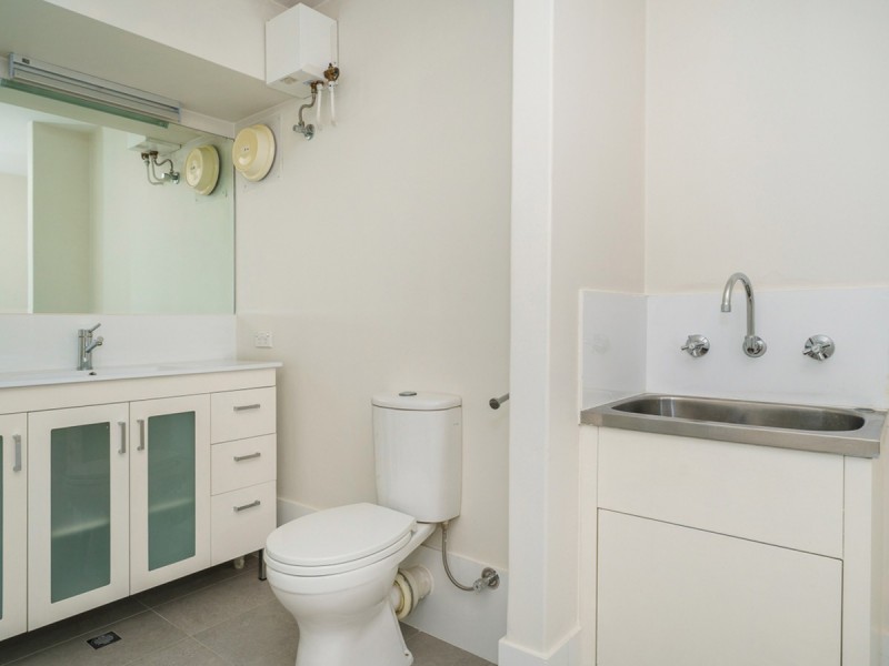 9/12 McMaster Street, Victoria Park WA 6100