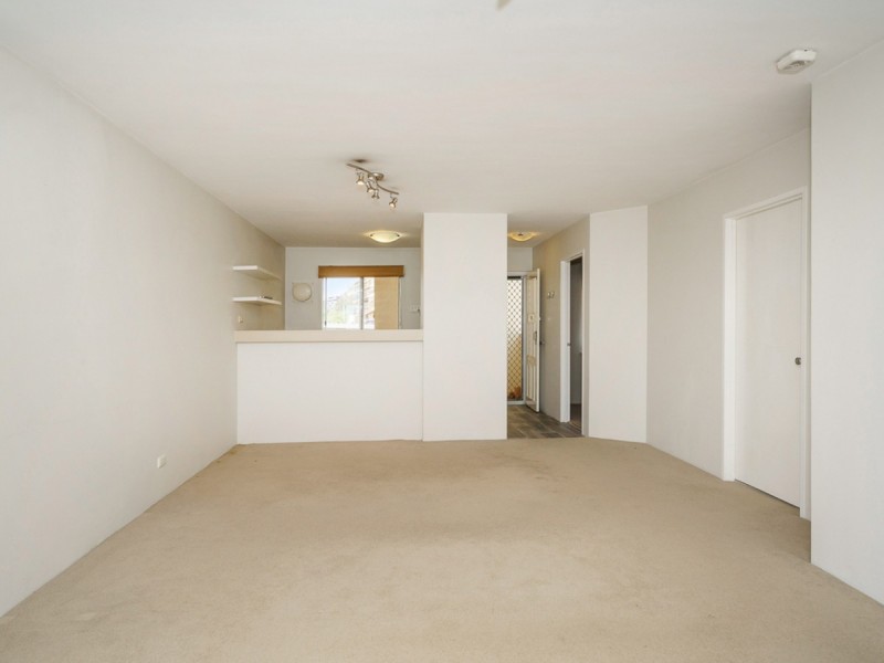 9/12 McMaster Street, Victoria Park WA 6100