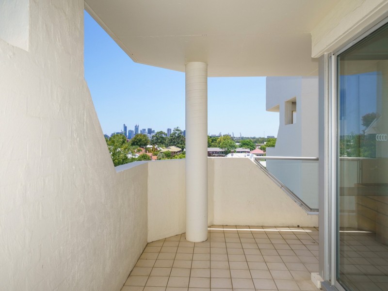 9/12 McMaster Street, Victoria Park WA 6100