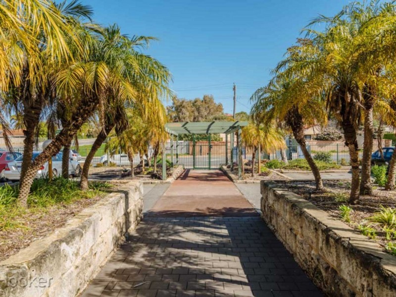 142/81 King William Street, Bayswater WA 6053