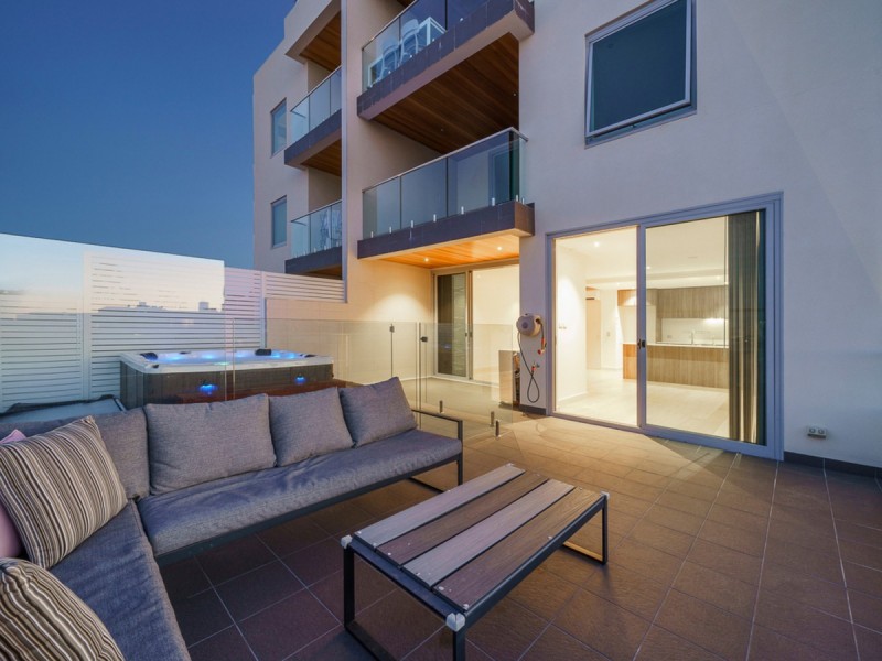 22/17 Wickham Street, East Perth WA 6004