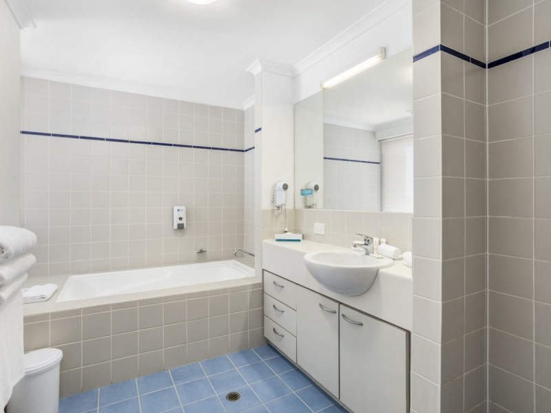 59/118 Mounts Bay Road, Perth WA 6000