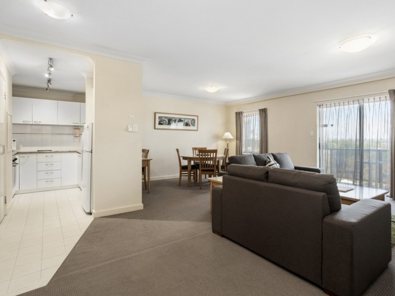 59/118 Mounts Bay Road, Perth WA 6000