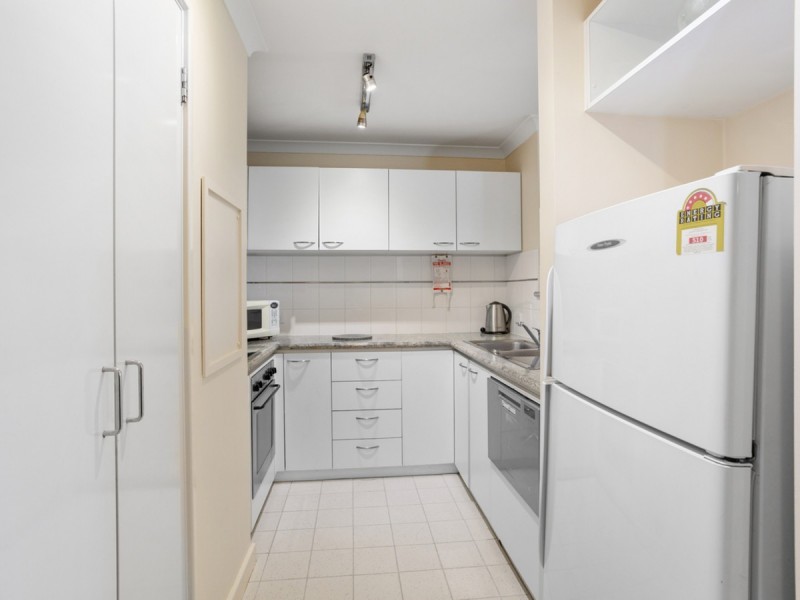 59/118 Mounts Bay Road, Perth WA 6000