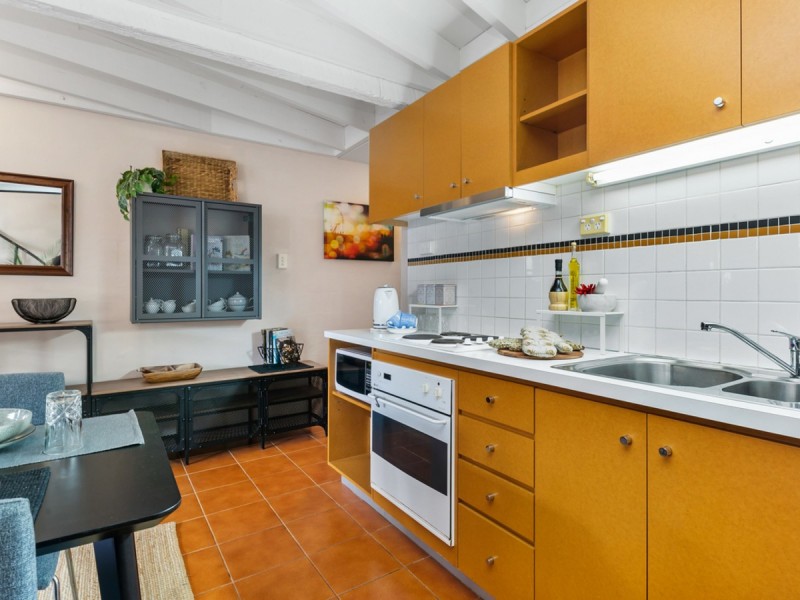 17 Little Brown Street, East Perth WA 6004