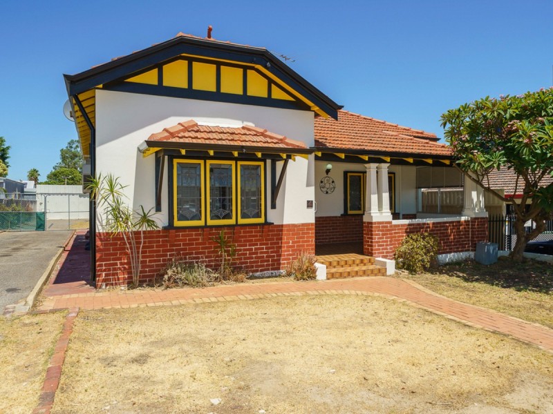 4 Kooyong Road, Rivervale WA 6103