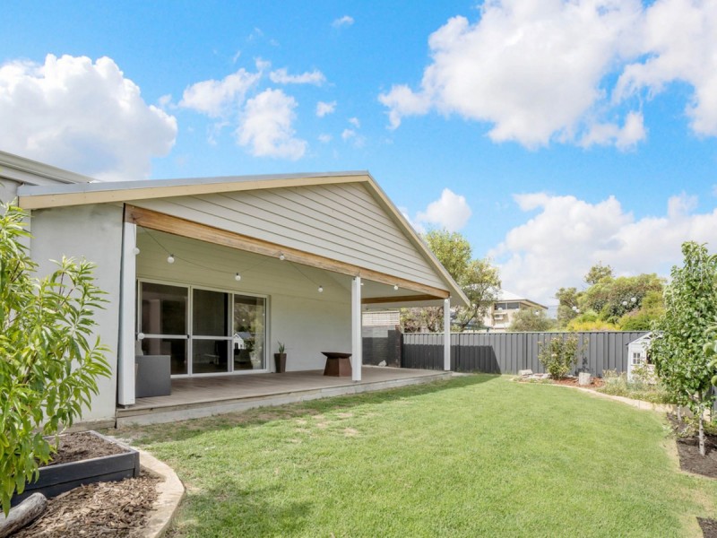 36 Eclipse Way, Beckenham WA 6107