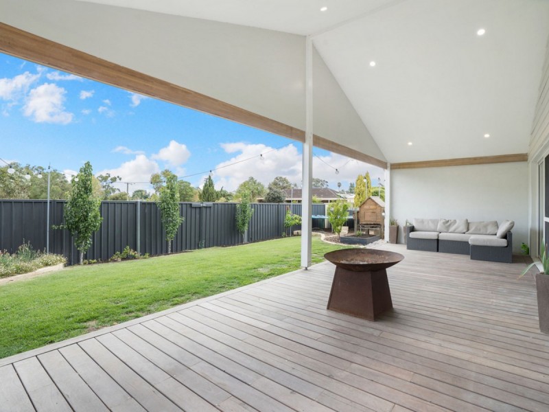 36 Eclipse Way, Beckenham WA 6107