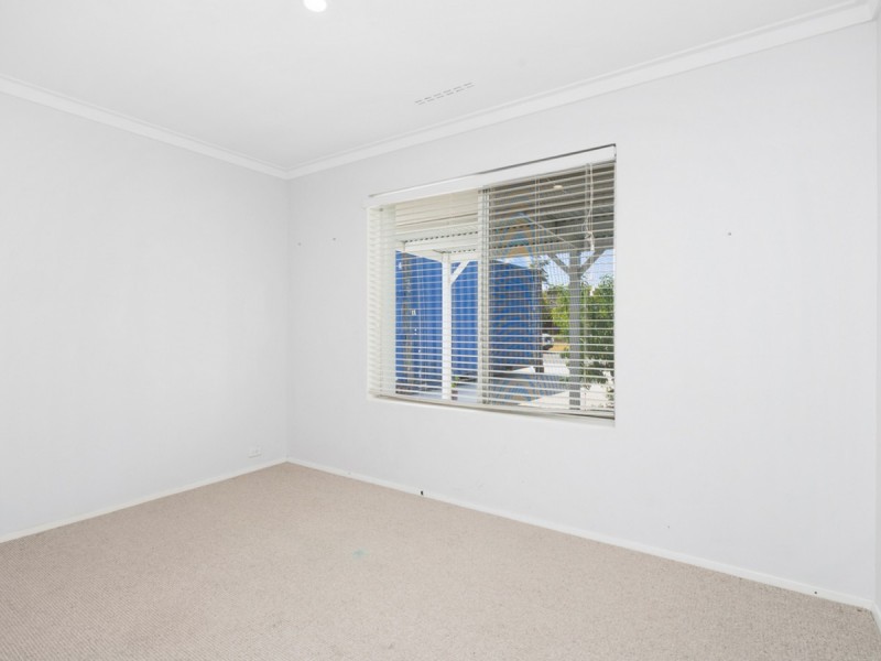 36 Eclipse Way, Beckenham WA 6107