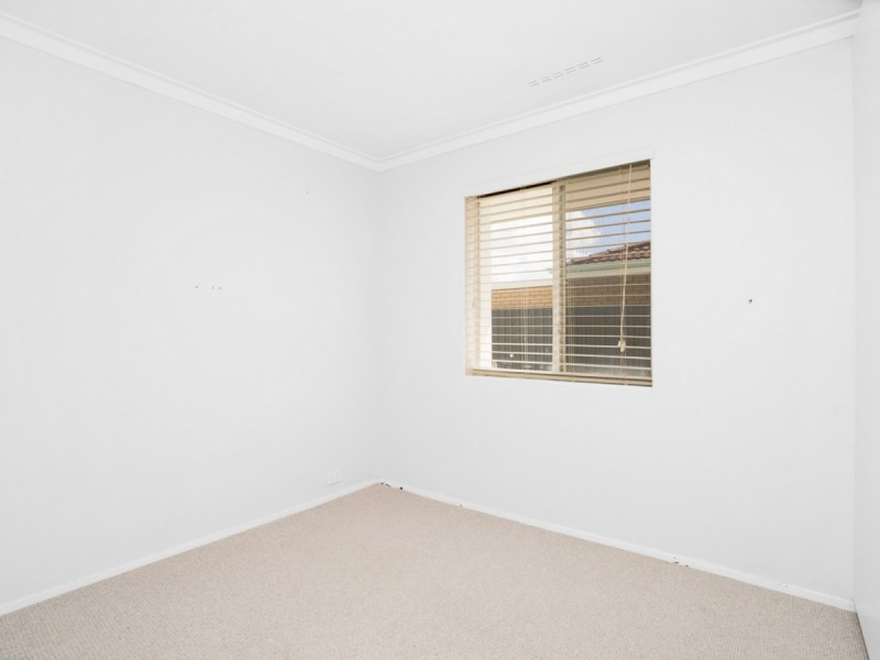 36 Eclipse Way, Beckenham WA 6107