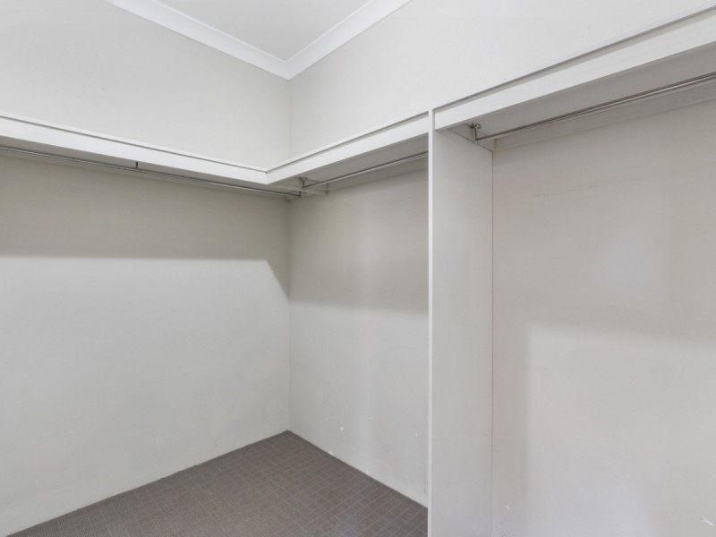 4 Tringa Rise, East Cannington WA 6107