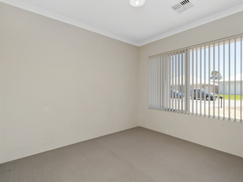 4 Tringa Rise, East Cannington WA 6107