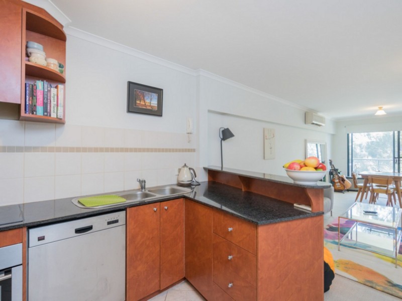 17/2 Outram Street, West Perth WA 6005