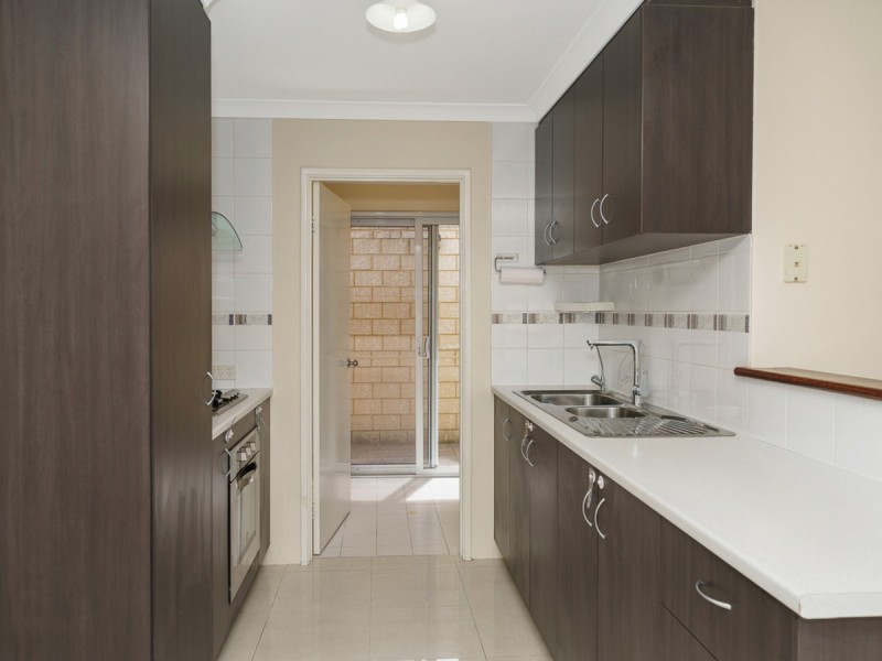 155 Hamilton Street, Queens Park WA 6107