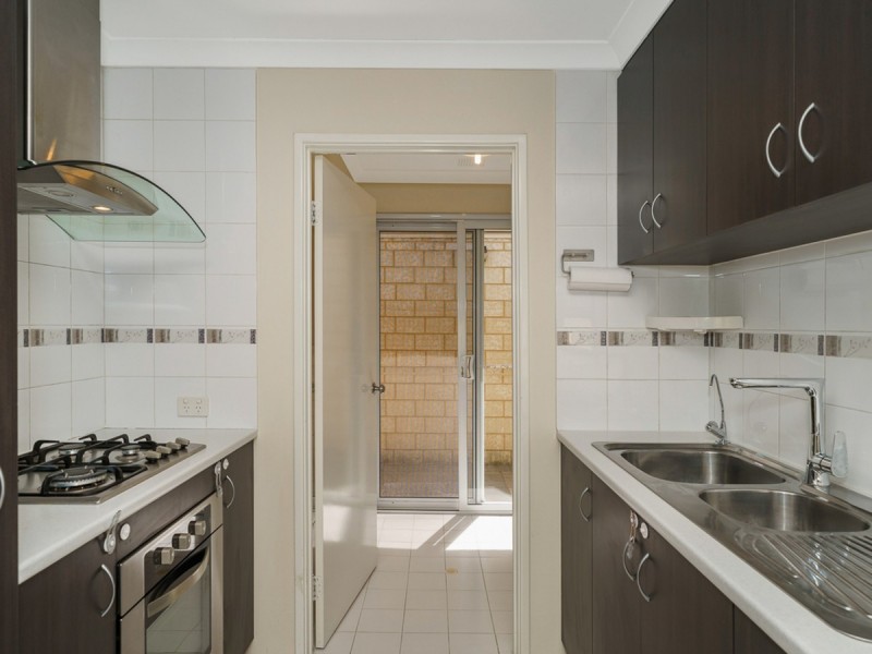 155 Hamilton Street, Queens Park WA 6107