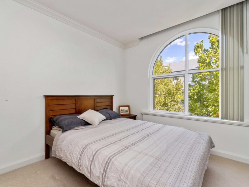 18/20 Royal Street, East Perth WA 6004