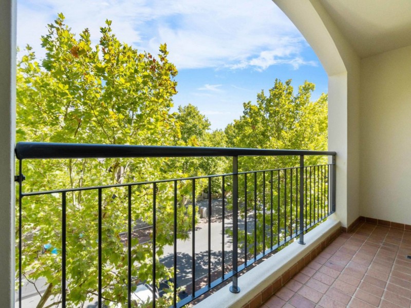 18/20 Royal Street, East Perth WA 6004