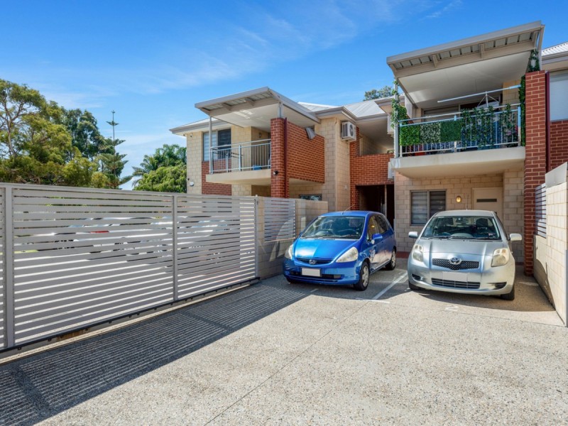 2/9 Henry Street, East Cannington WA 6107