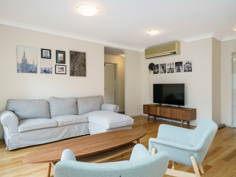 54/128 Mounts Bay Road, Perth WA 6000