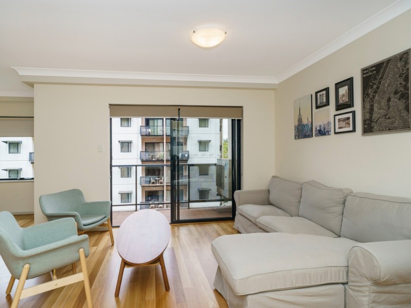 54/128 Mounts Bay Road, Perth WA 6000