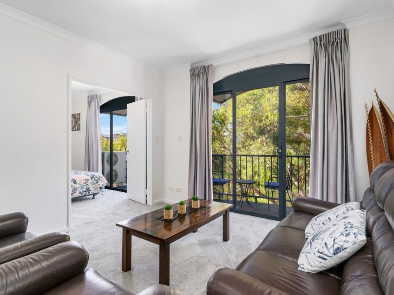 10/11 Regal Place, East Perth WA 6004