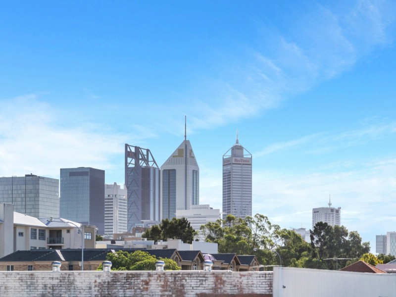 10/11 Regal Place, East Perth WA 6004