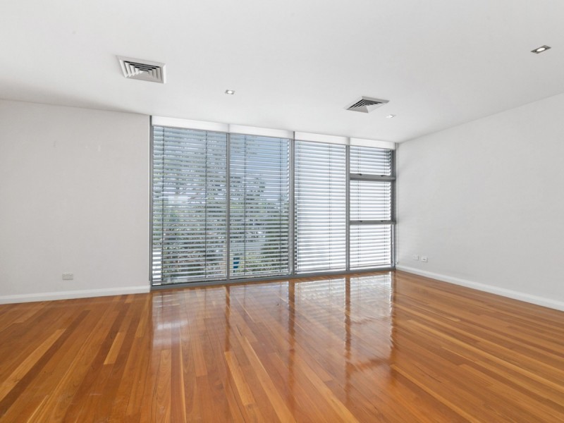 45 Tully Road, East Perth WA 6004