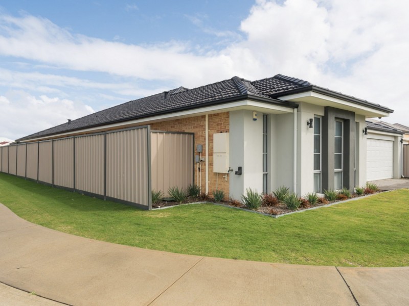 48 Ramorine Turn, Southern River WA 6110