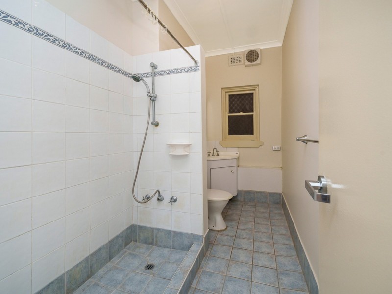 13/114 Terrace Road, Perth WA 6000