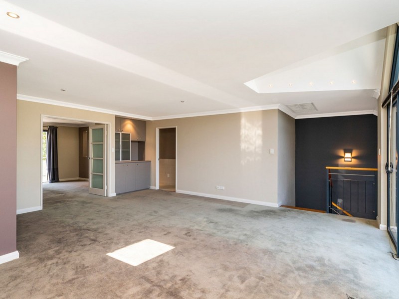 15 Tully Road, East Perth WA 6004