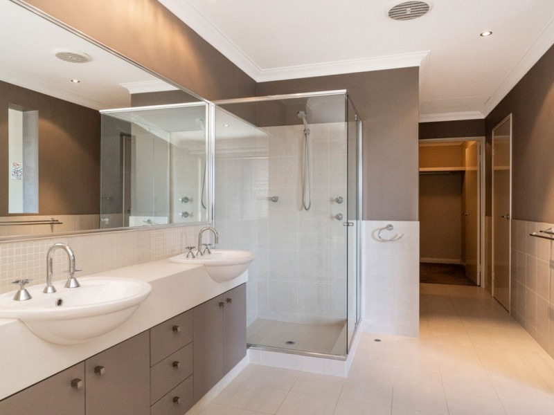 15 Tully Road, East Perth WA 6004