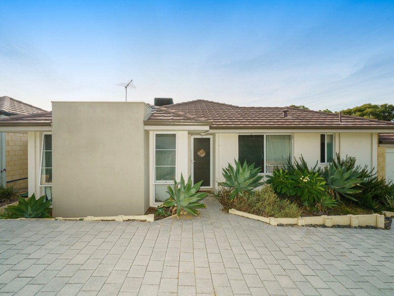 2/164 Williamson Avenue, Cloverdale WA 6105