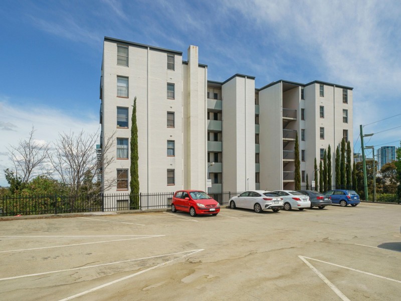 24/38-42 Waterloo Crescent, East Perth WA 6004