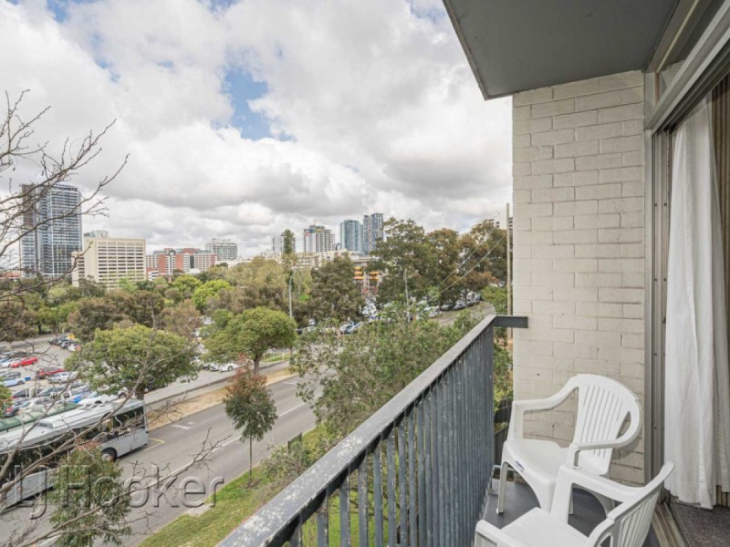 24/38-42 Waterloo Crescent, East Perth WA 6004