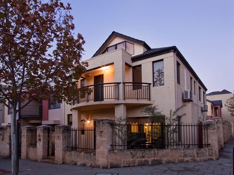 26 Haig Park Circle, East Perth WA 6004