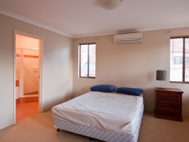 26 Haig Park Circle, East Perth WA 6004