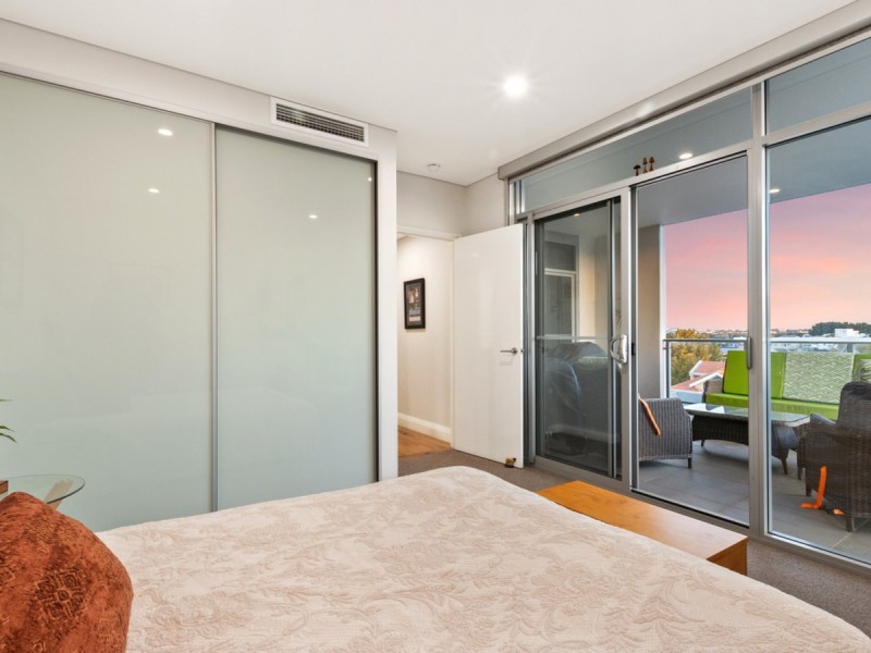 9/47 Tully Road, East Perth WA 6004