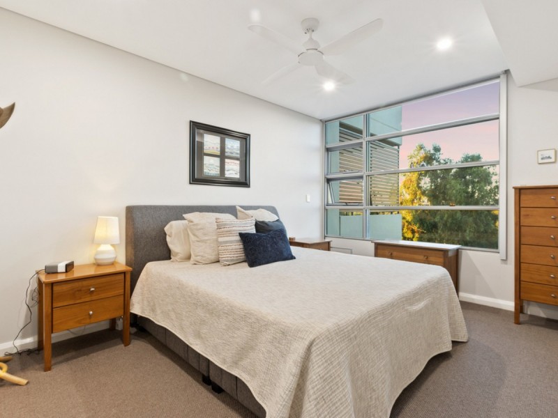 9/47 Tully Road, East Perth WA 6004