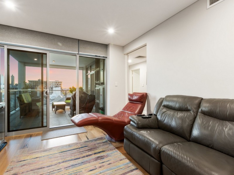 9/47 Tully Road, East Perth WA 6004