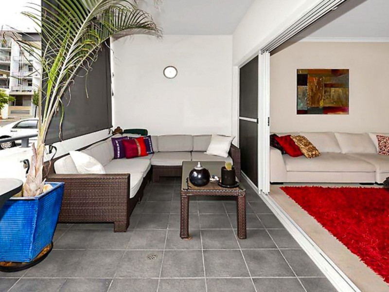 1/32 Fielder Street, East Perth WA 6004