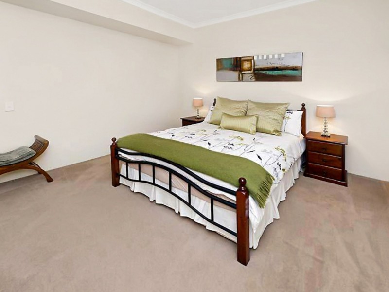 1/32 Fielder Street, East Perth WA 6004