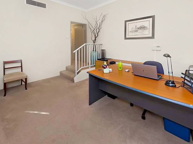 1/32 Fielder Street, East Perth WA 6004