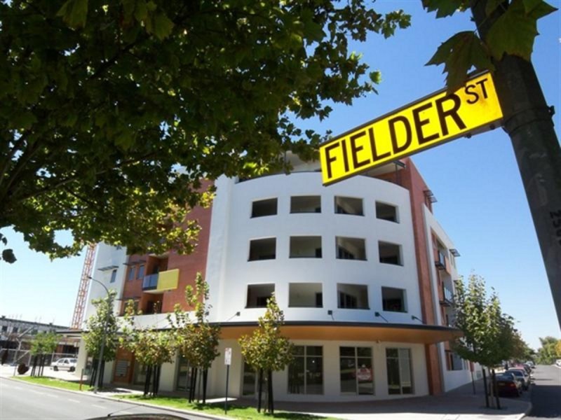 1/32 Fielder Street, East Perth WA 6004